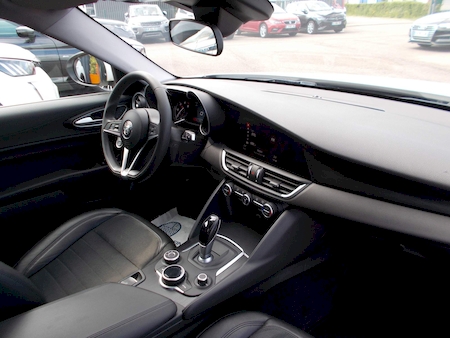 ALFA ROMEO GIULIA II 2.2 180 CV SUPER AT8